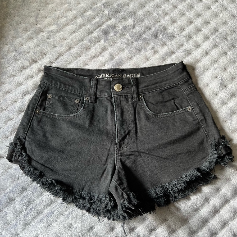 American Eagle 🦅 High Rise Festival Shortie